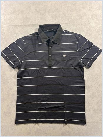 Polo Lacoste Vintage noir avec rayure blanche Taille S