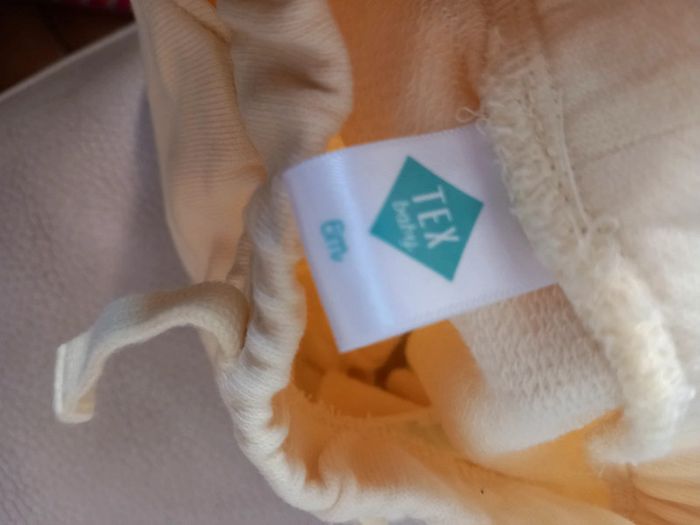 Short neuf - photo numéro 3