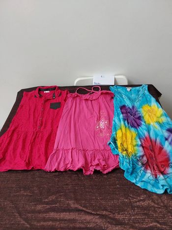 Lot robes 8 ans