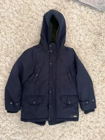 Manteau 🧥 parka 8 ans