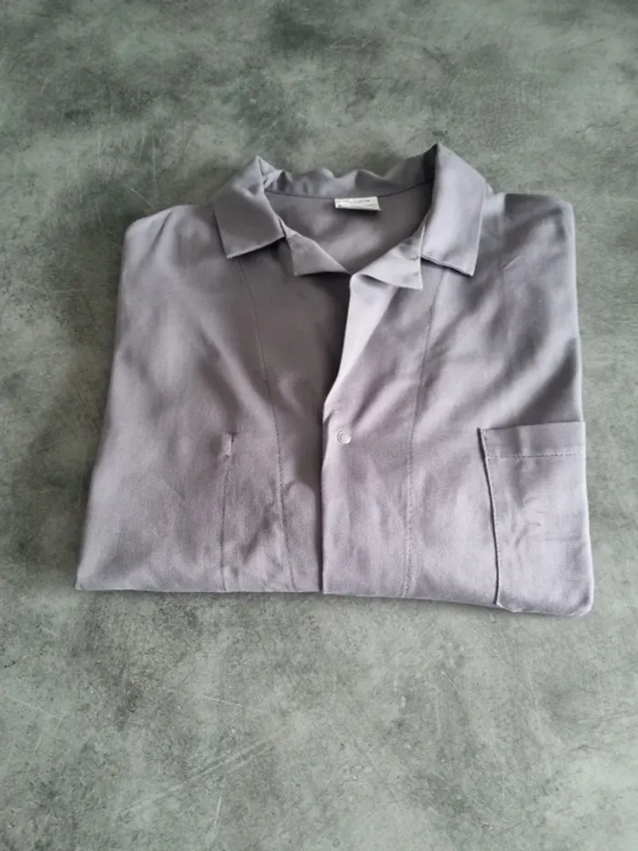 Blouse / Vêtement de Travail - photo numéro 2