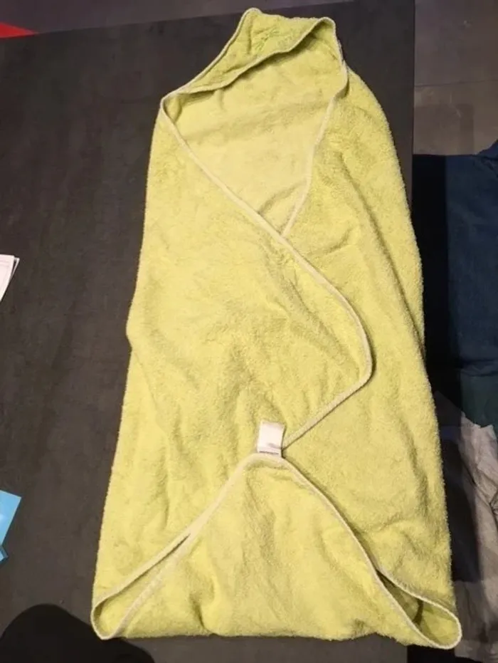🍒 Sortie de bain parfait état