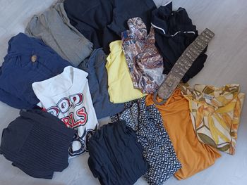 Lot vêtements Taille 48