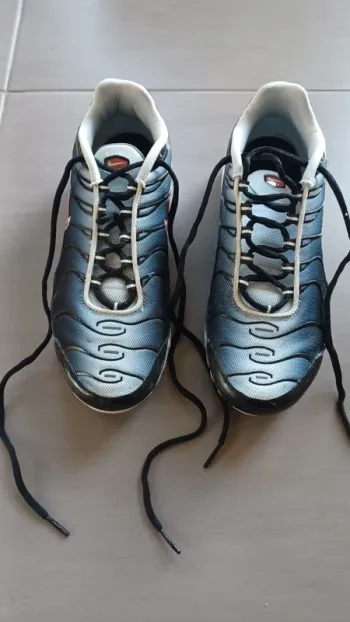 Basket nike tn homme