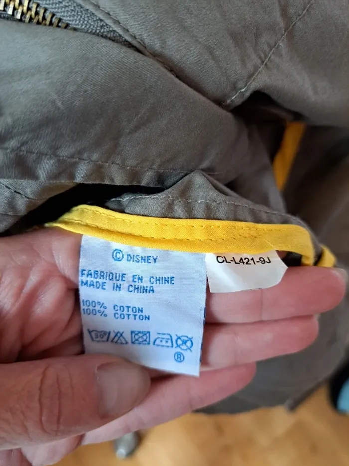 Veste légère Disney Taille M - photo numéro 4