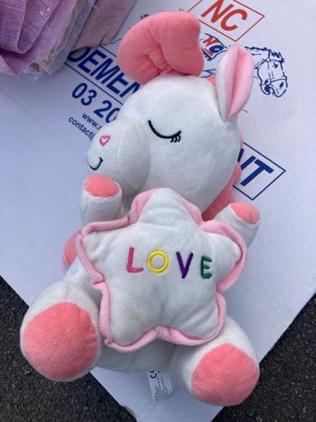Peluche licorne coussin Love