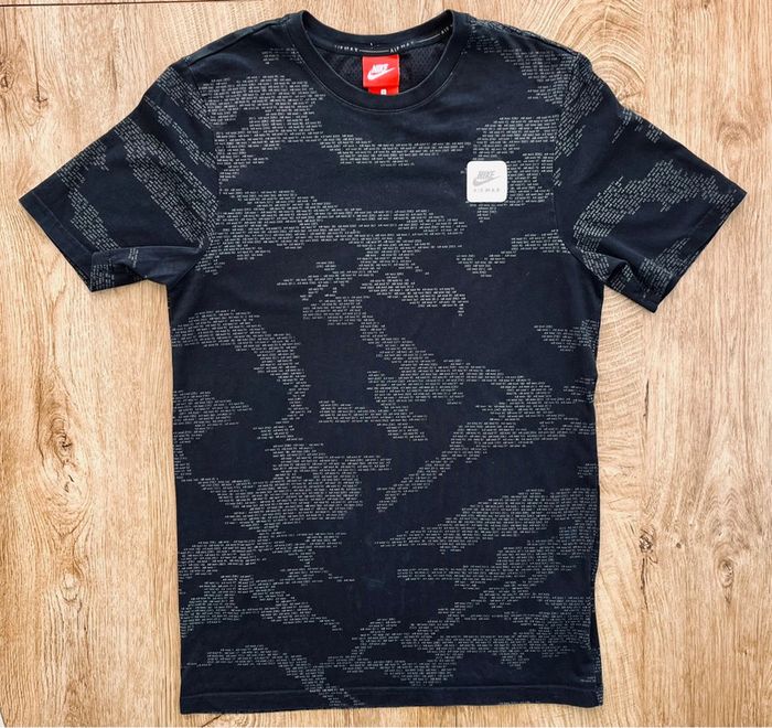 T.shirt noir et gris Nike Air Max pour homme en taille S - photo numéro 2