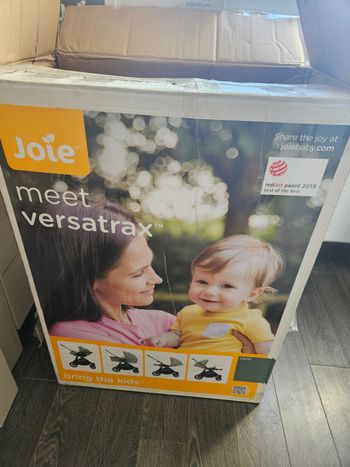 Poussette Joie versatrax 