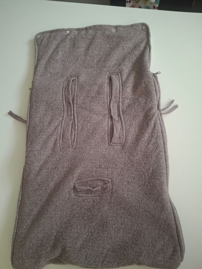 Enveloppe bébé dans la poussette - photo numéro 3