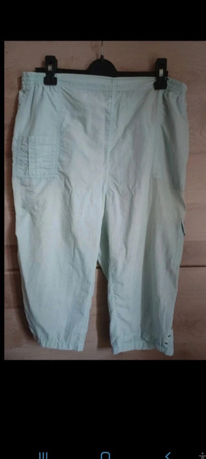 Pantacourt femme taille 50 alica excellent état