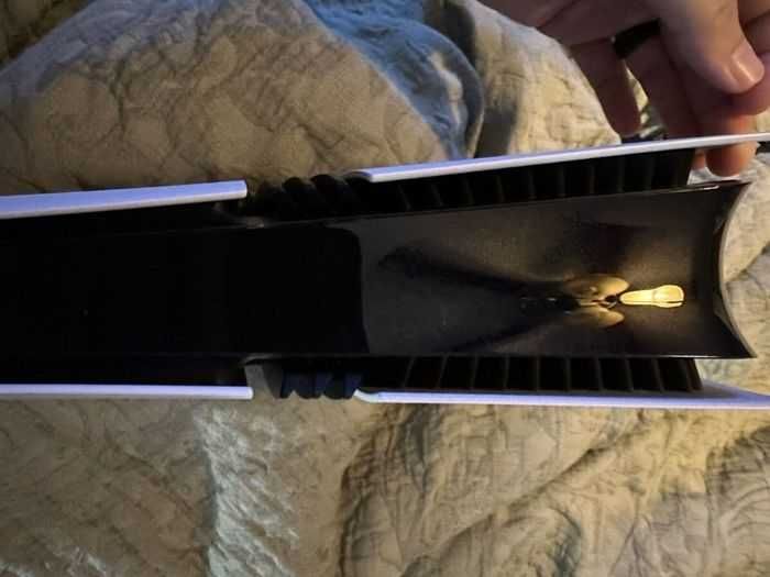 PlayStation 5 Pro avec 2 To de stockage - photo numéro 3
