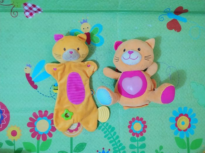 Peluches d'éveil Chat