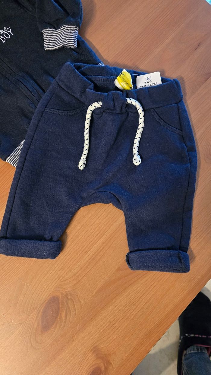 (Neufs non portés) 🤩🥰💙ensemble sweat zippé et pantalon molleton 3mois Garçon 🤩💙 - photo numéro 4