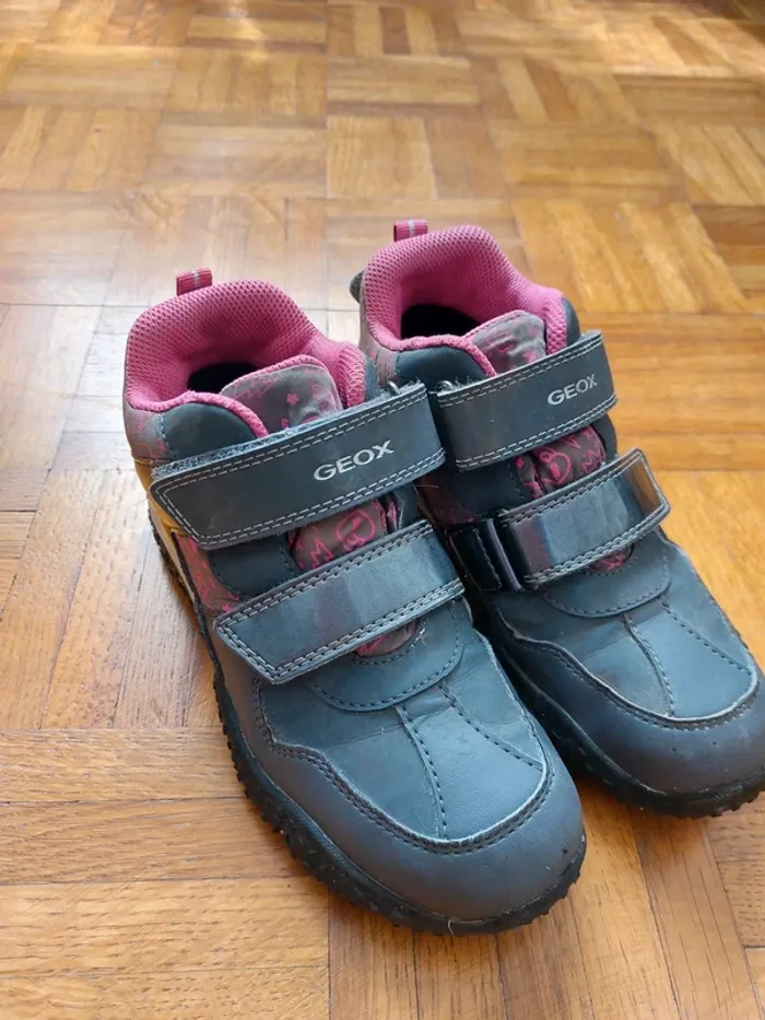 Chaussures de randonnée waterproof à scratch P32