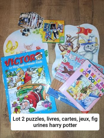 Lot 2 puzzles, livres, cartes, jeux, figurines harry potter