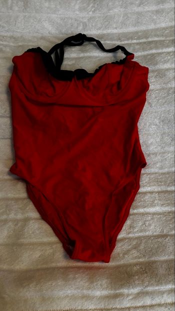 Maillot de Bain 1 pièce 90B/38 Daniel HECHTER 