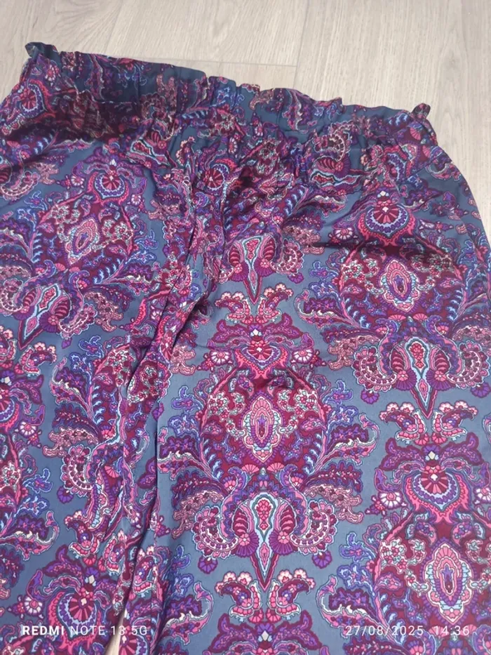 Magnifique pantalon fluide taille S - photo numéro 2