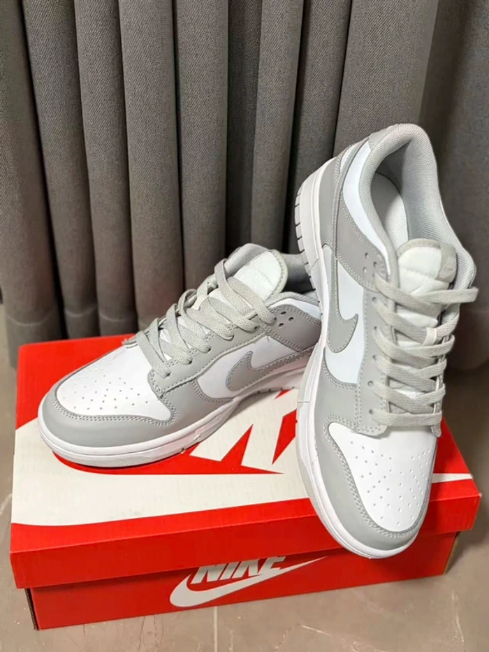 Basket Nike Dunk Low 40 - photo numéro 3