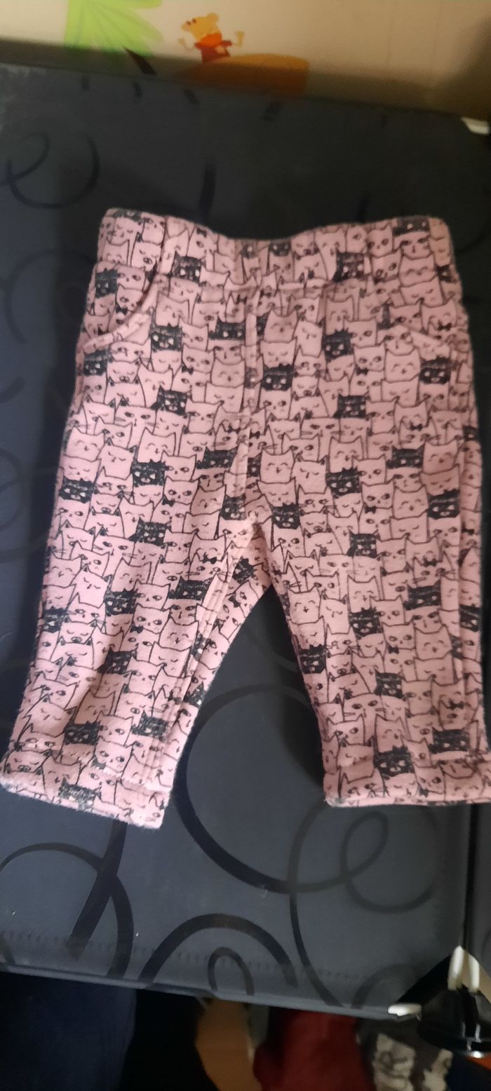 Pantalons, pyjama, bodys 3 mois - photo numéro 3