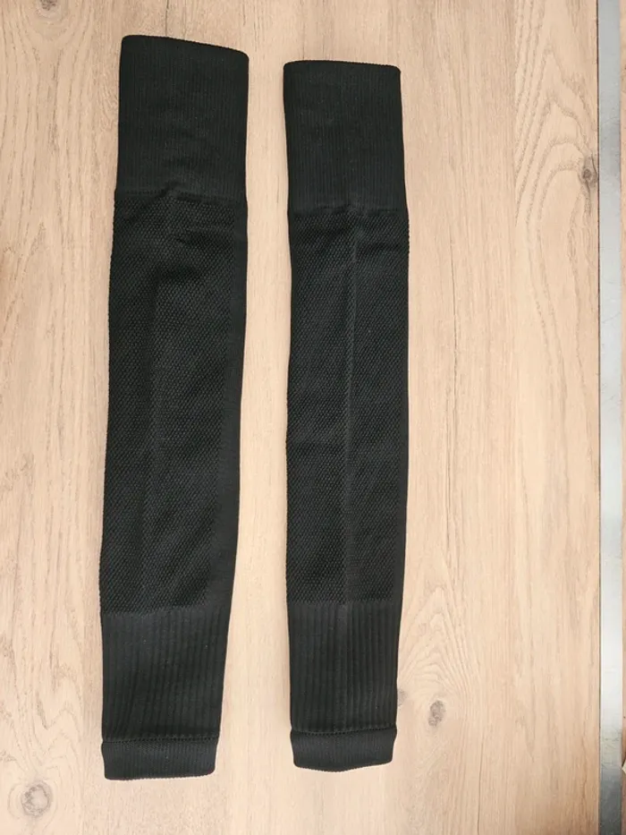 Manchons surchaussette chaussettes sport football noir - photo numéro 6