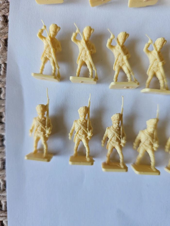 Petits soldats airfix grenadiers anglais guerre d'indépendance d'Amérique - photo numéro 6