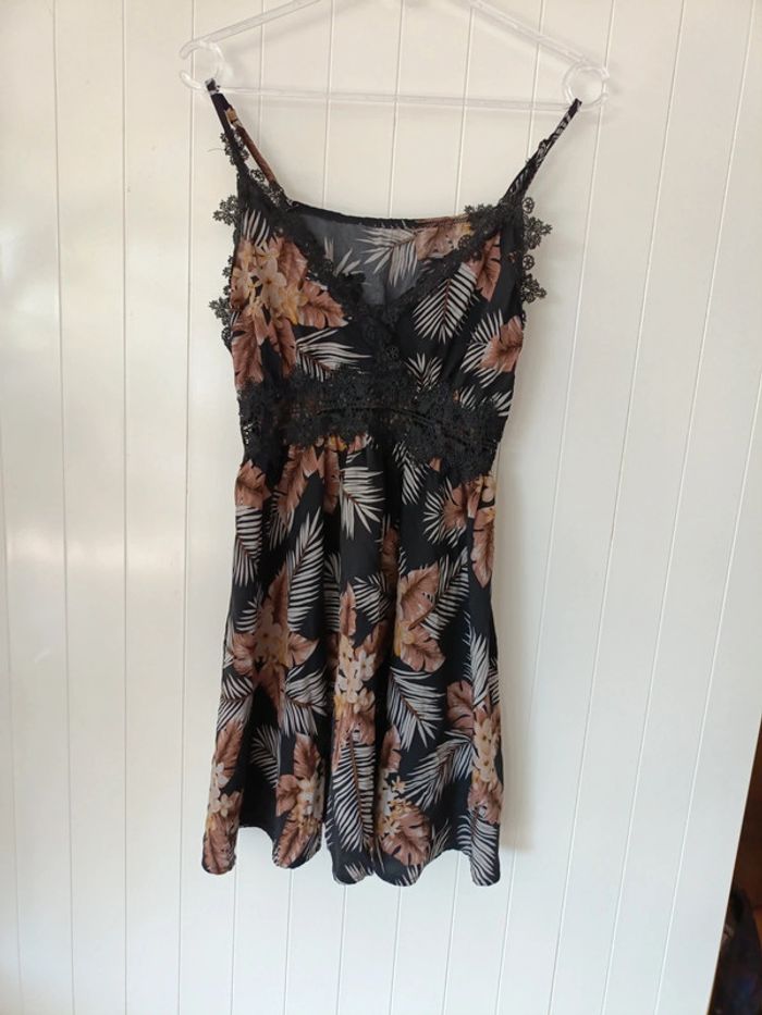 Robe d'été dentelle - photo numéro 4