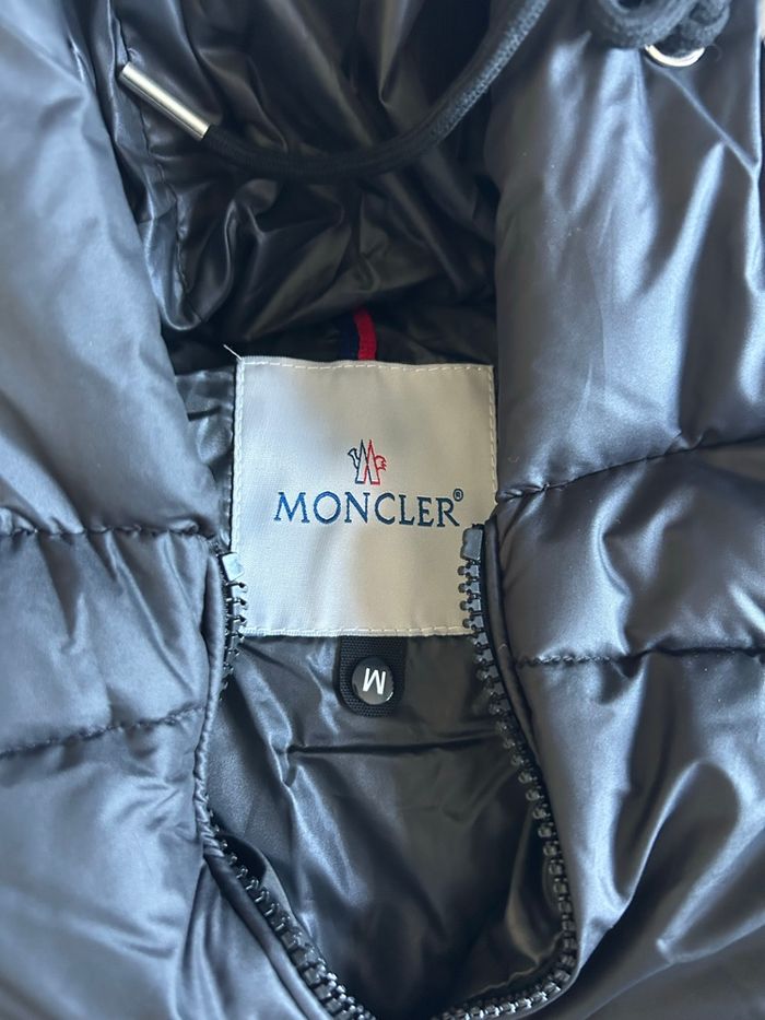 Doudoune sans manche Moncler - photo numéro 4