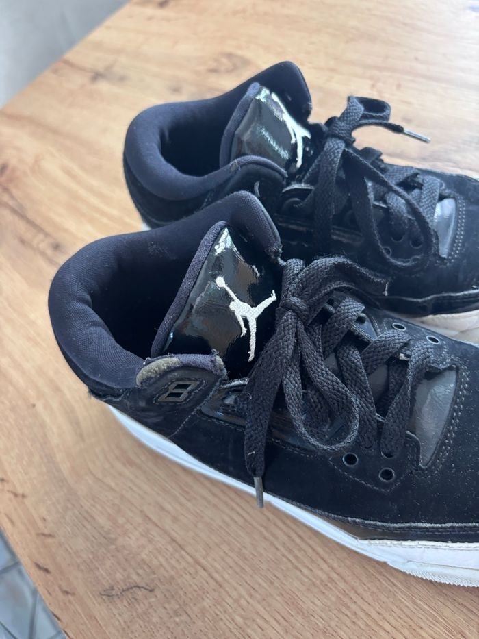 Jordan 3 Gomme rétro noir et blanc taille 38 ou us5.5 - photo numéro 3