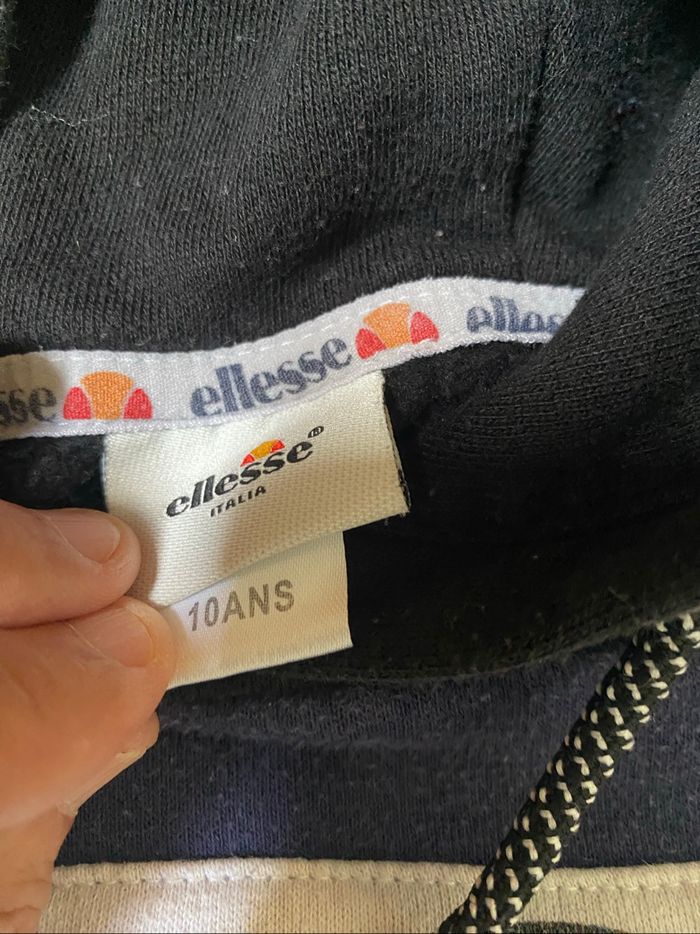 Sweat  à capuche - photo numéro 3