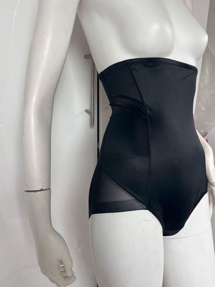 superbe gaine  haute silueta secrets Janira