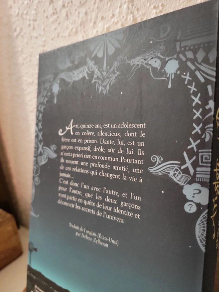 Livre "Aristote et Dante découvrent les secrets de l'univers" de Benjamin Alire Saenz - photo numéro 5