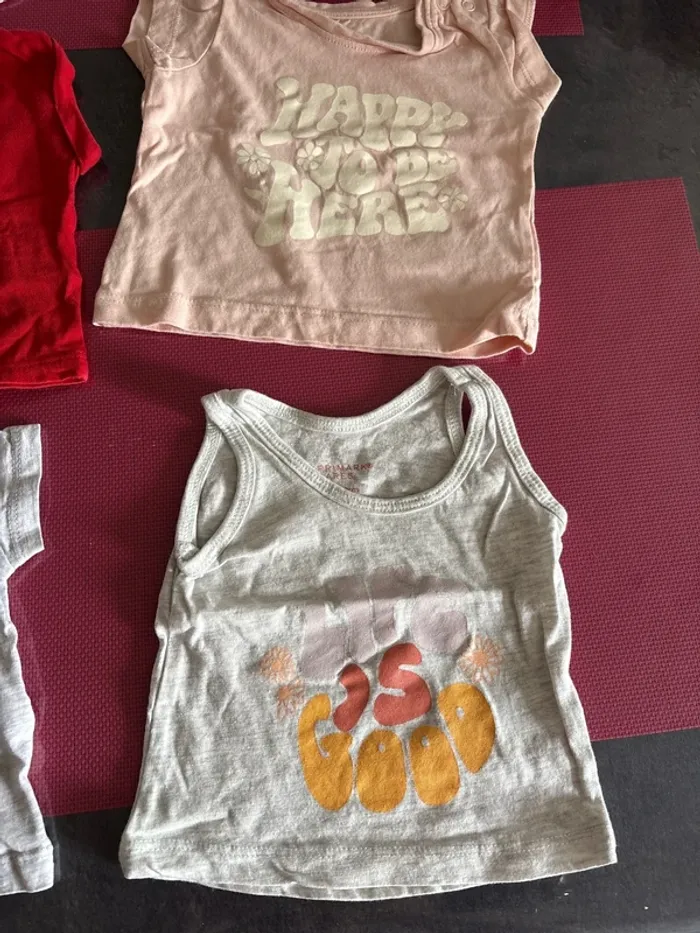 Lot tee-shirts 3 mois - photo numéro 2