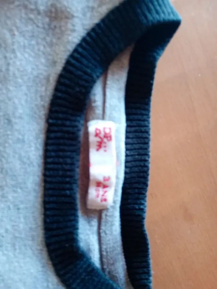 Pull fin garçon,3 ans,dpam,très bon état,gris - photo numéro 2