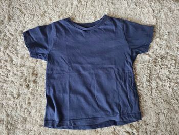 Tee-shirt taille 5 ans