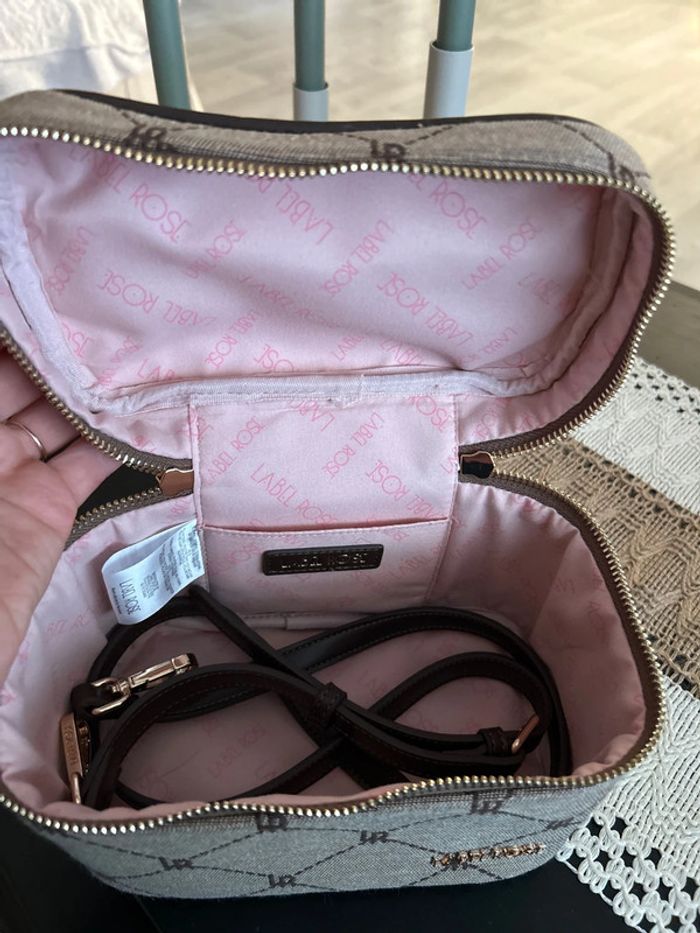 Sac type beauté - photo numéro 7