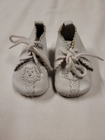 Chaussures souples bébé taille 18
