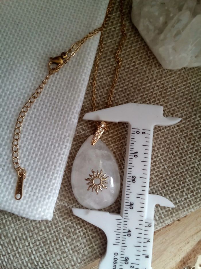 Collier en pierre de cristal de quartz - photo numéro 2
