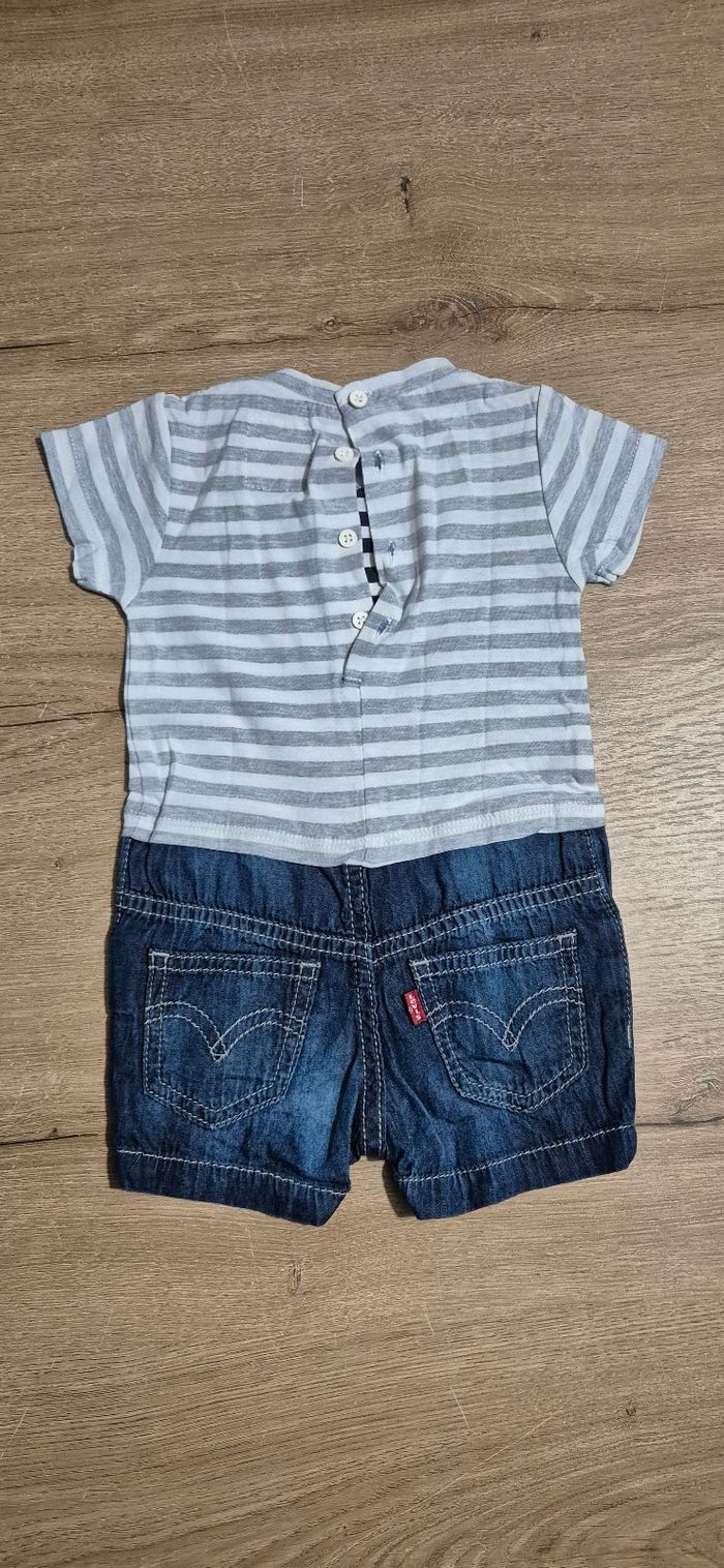 Combinaison short Levi's 9 mois - photo numéro 3