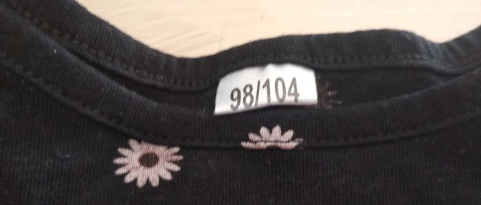 Robe fleurie 3 ans - photo numéro 2