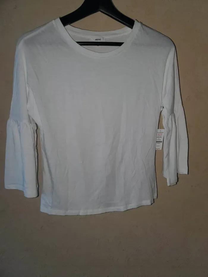 Haut tee shirt blanc femme taille XS / 34 - photo numéro 3