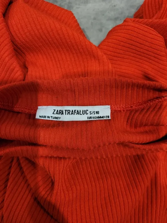 Top Zara, taille S. - photo numéro 4