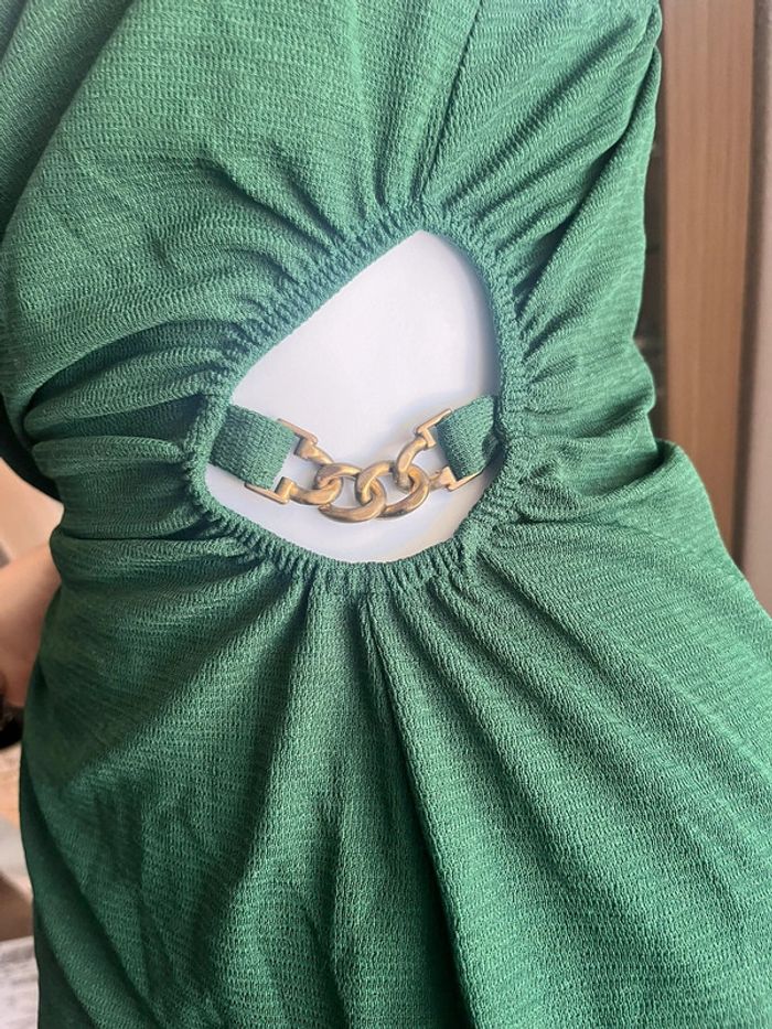 Robe ouverte vert sapin Zara - photo numéro 4