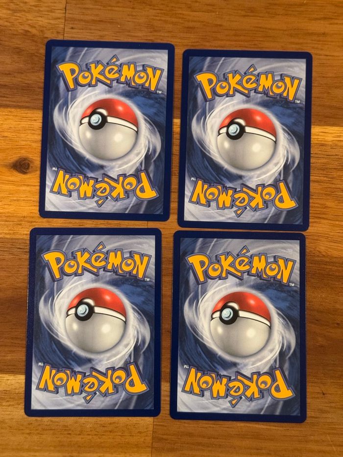 Lot 4 cartes Pokémon EX - photo numéro 2