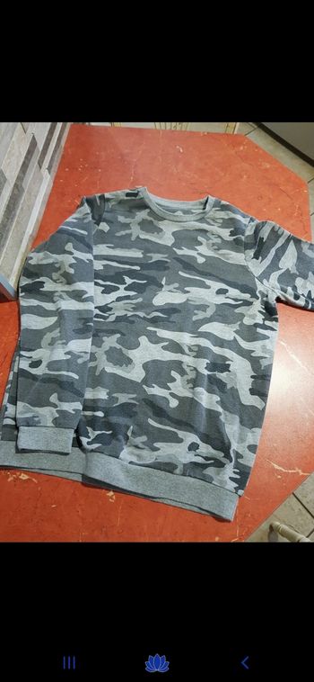 Sweat garçon taille 14 ans