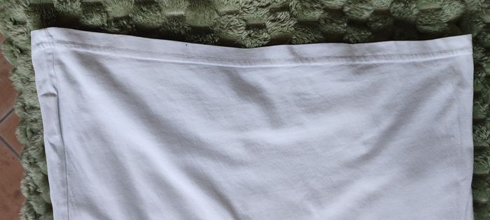 Tee shirt Benetton 8 9 ans - photo numéro 6