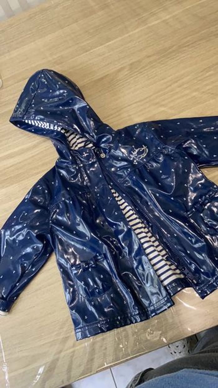 Veste de pluie 12 mois