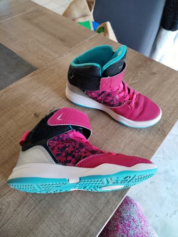 Baskets montante tarmak 31