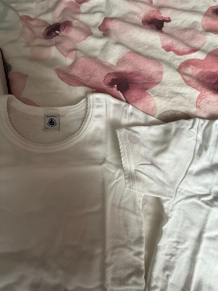 2 chemises manches courtes Petit Bateau 8 ans - photo numéro 4