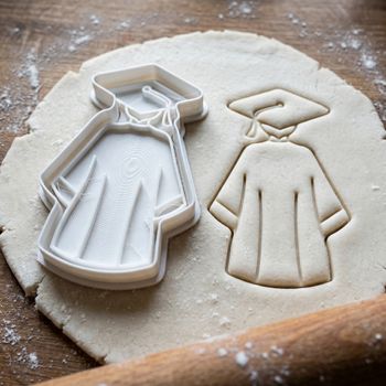 Emporte-pièce Remise de Diplôme, Découpoir Toge et Chapeau pour Biscuits