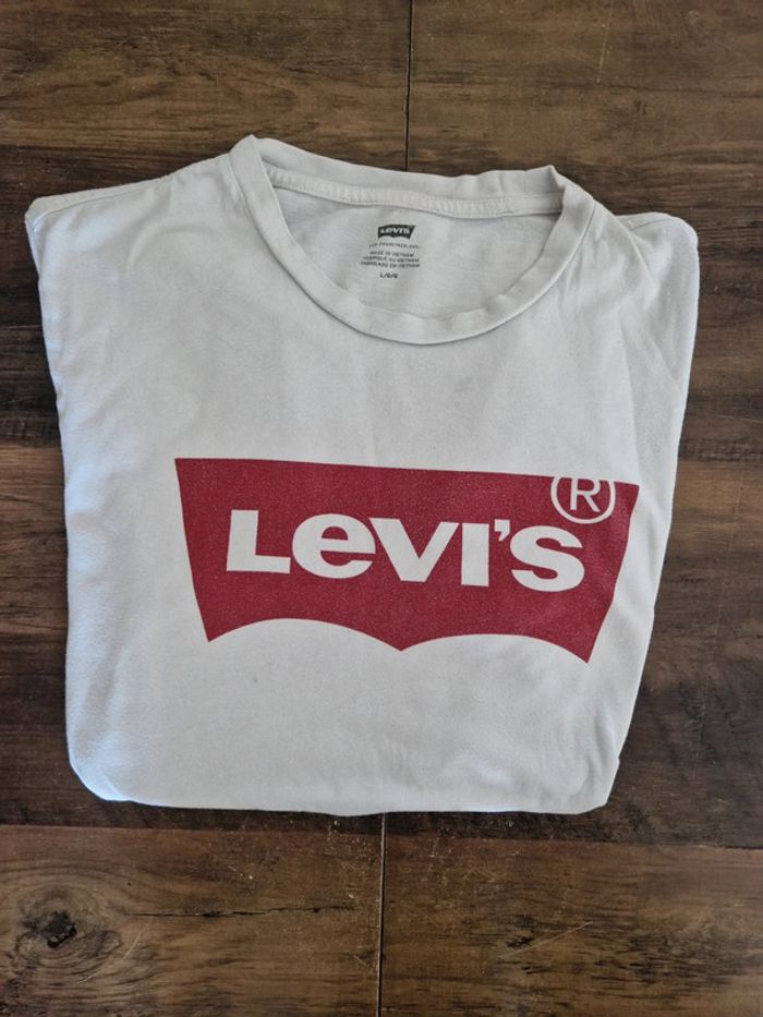 Tshirt levis taille L